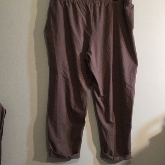 Life Is Good Women’s Gray Joggers - Picture 2 of 6